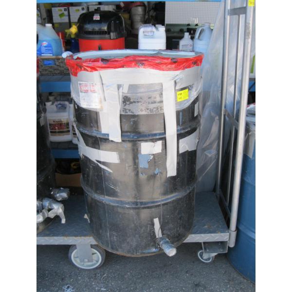 45 GALLON VACUUM DRUM W/ASST. HOSE