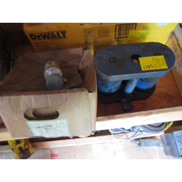 HYDRAULIC 2 CYLINDER JACK