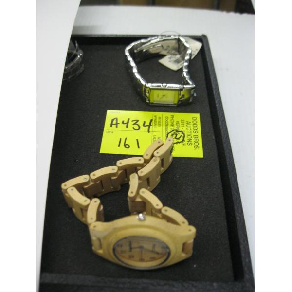 2 WATCHES - SACRED WOOD & LORUS