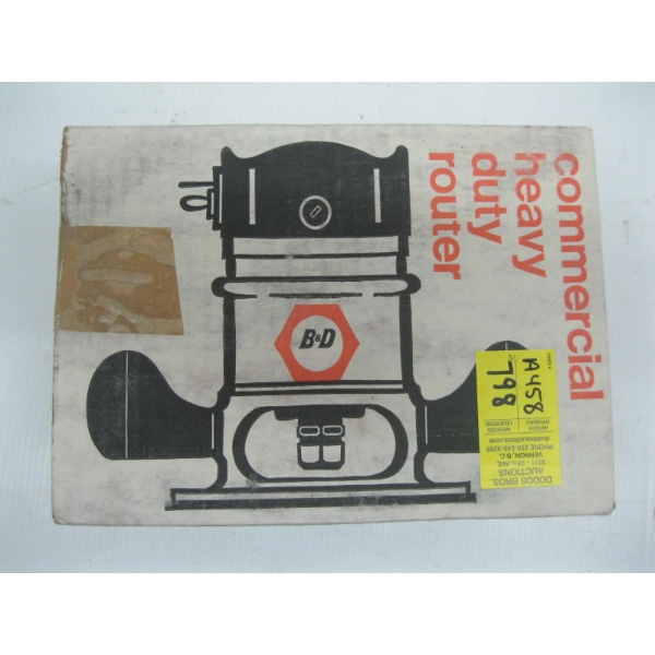 BLACK & DECKER COMMERCIAL HEAVY DUTY ROUTER IN BOX