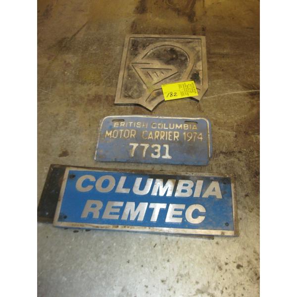 LICENSE PLATE - THE NIGHT & COLUMBIA PLAQUES