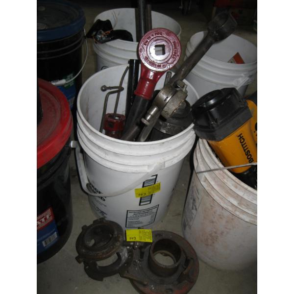 BUCKET W/ASST. LG. PIPE THREADERS, ETC.