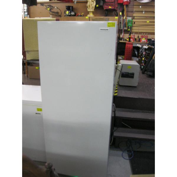 FRIGIDAIRE UPRIGHT FREEZER
