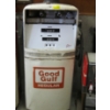 Image 1 : GILBERT & BARKER LG. FACE COMPUTER PUMP W/RETRACTABLE HOSE - 1956