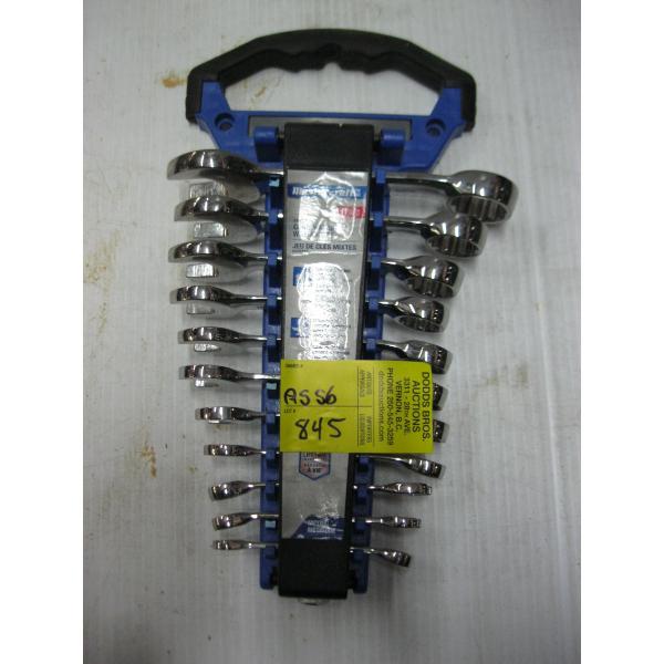 MASTERCRAFT 11 PIECE COMBINATION WRENCH SET, METRIC