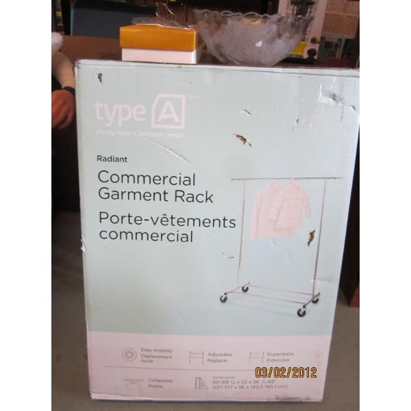 COMMERCIAL GARMENT RACK IN BOX