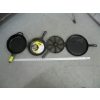 Image 1 : CAST IRON PANS