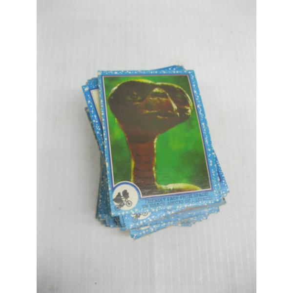 E.T. COLLECTOR CARDS