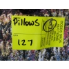 Image 2 : 3 COLORFUL PILLOWS