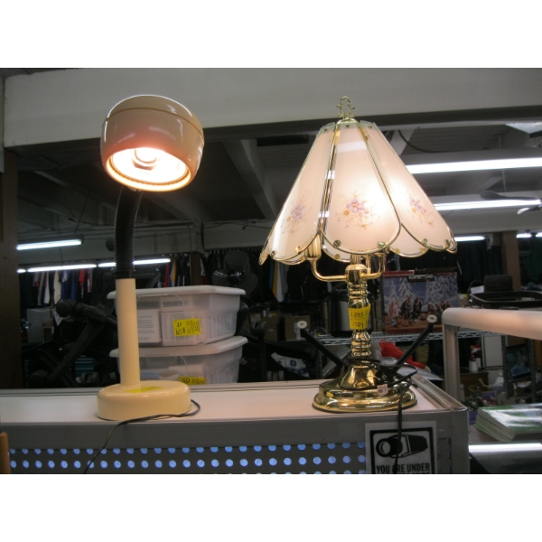 2 LAMPS: READING LAMP & BRASS LAMP