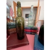 Image 2 : collection of vintage books and whiskey bottles.
Including a Green John Begg bottle
