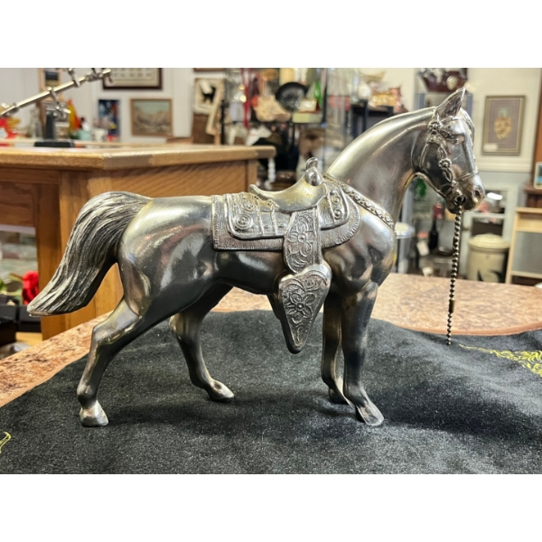 Vintage Country Western Cast Pot Metal Horse. Old Vintage Carnival Prize