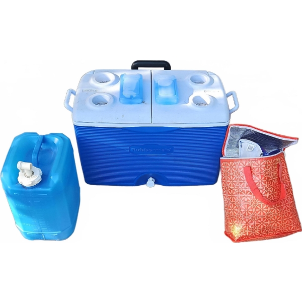 Rubbermaid Cooler, Water Jug, and Insulated Tote Set