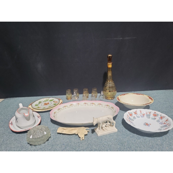 Bone Carvings & Porcelain Tableware: Bishop Stonier, Myott, etc. 