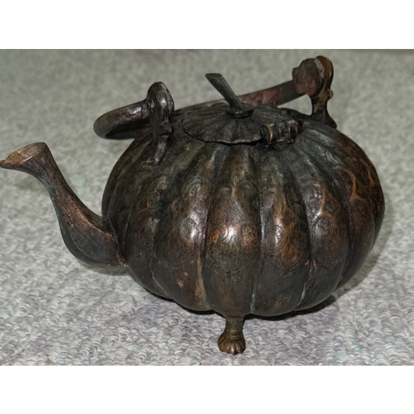 Brunei Brass  Antique Decorative  Rare Teapot - 9W 