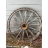 Image 2 : antique wagon wheels
