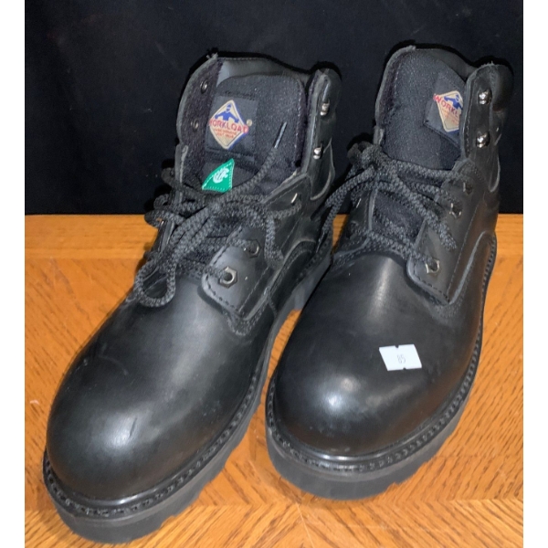 Workload Hardworking protective Foot Wear, Size 8EE, Not Worn 