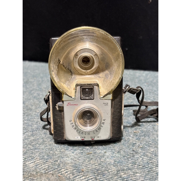 Kodak Brownie Starflash Camera