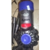 Image 4 : Dyson V8 Total Clean Model ZH6-CA-MNV0846A Vacuum and B&D Dustbuster