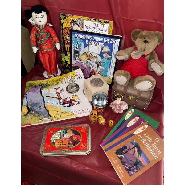 Antique Ada Lum Chinese Cloth Doll 10T Bonita Bear Collection Of Books & more