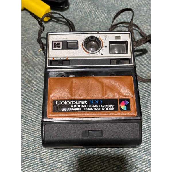 Kodak Colorburst 100 Instant Camera