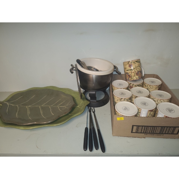 Assorted Kitchenware (Fondue)