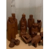 Image 2 : Hand Carved Nativity Scene 8T