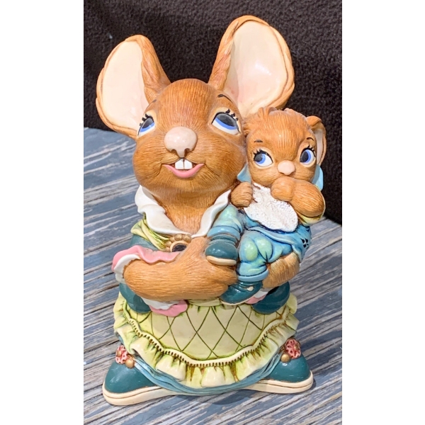Pen Delfin Figures -  'Mother & Baby' (4W, 8T) 