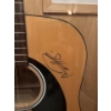 Image 5 : Amazing RARE hand Signed Fender Guitar By Country Music Greats Willie Nelson ,Garth Brooks RARE