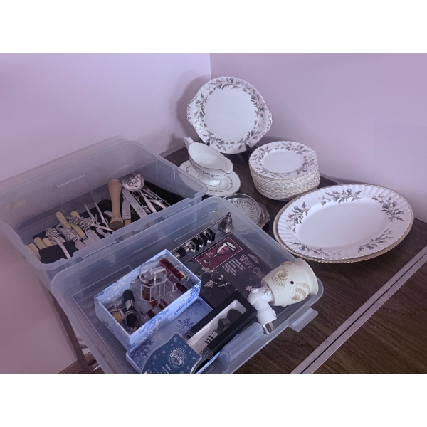 Royal Albert 'Brigadoon' Fine Bone China Dinnerware Set with Accessories