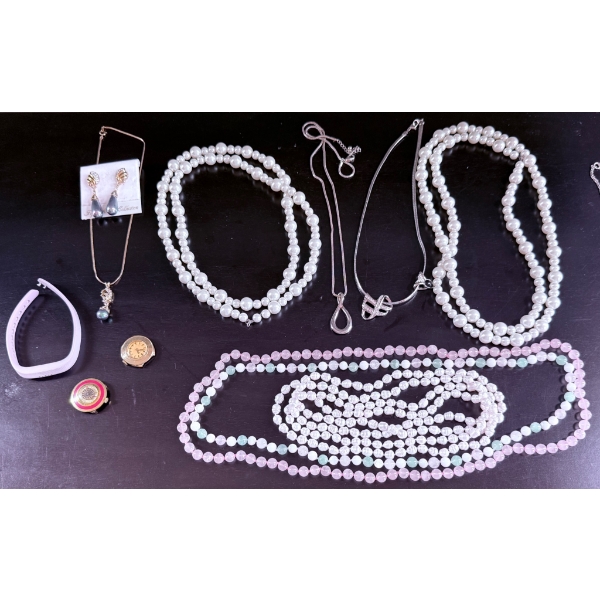 Jewelry Lot Including Necklaces, Earrings, and Brooches