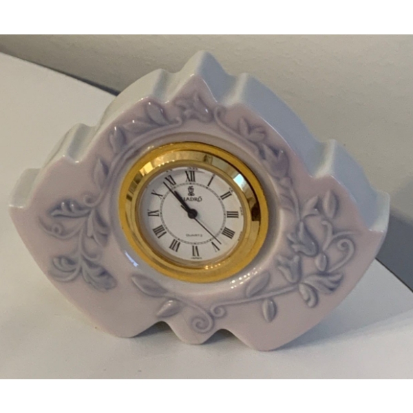 LLADRO Porcelain Quartz Clock (Needs to be Glued Back on) - 4L 