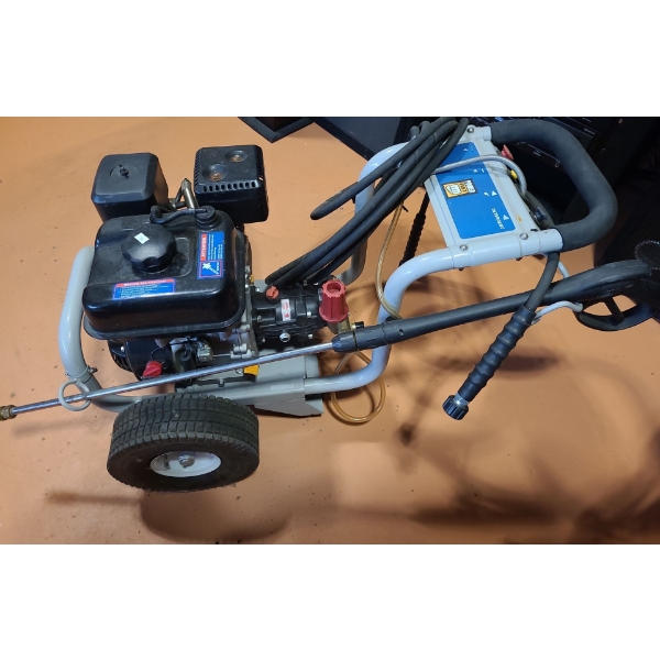 Power Fist Gas Operated Pressure Washer 
