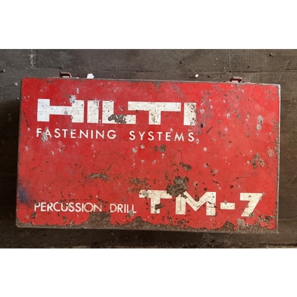 HILTI HD Drill In Red Metal Travel Case Mo,TM 7