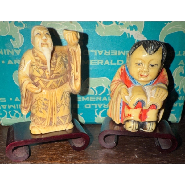 Hand Carved Ivory 17th Century Netsuke Minis 3T (2)