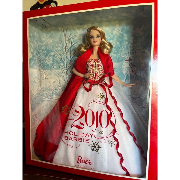 2010 holiday Barbie special edition