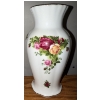 Image 3 : Vintage Royal Albert Old Country Roses Fine Bone China Collection - Canister Vase & More