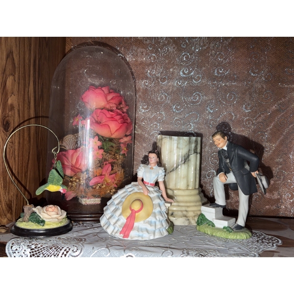 Avon Gone With The Wind Figurines and Decor