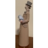 Image 2 : LLADRO Porcelain Musician w/ Accordion Figure - 8T 
