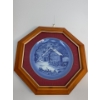 Image 3 : Decorative Collectable Plates in Shadow Boxes 13T (3 Count)