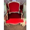 Image 1 : Red Velvet Chair
