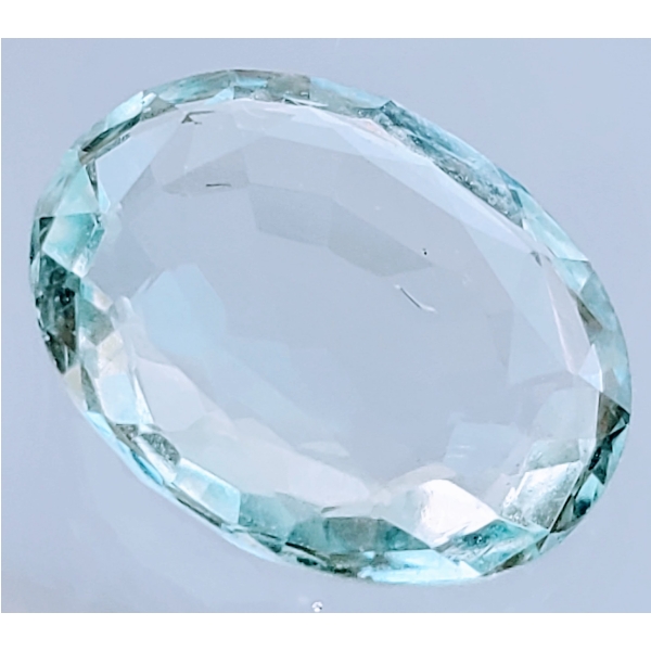Aquamarine (4 ct, 13×11×3.9 mm)