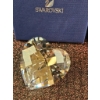 Image 2 : Swarovski Crystal Lot: Heart, Blue Flower with Stand, and Pink Flower Figurines in Original Boxes