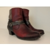 Image 4 : Assorted Women's Footwear - Genuine Leather - Like New Size 7-8