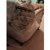 Image 4 : Louis XV Style Antique Chesterfeild & Arm Chair - Well Loved 69x29x32