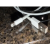 Image 5 : Apple Air Pods, Charging Case & Cord