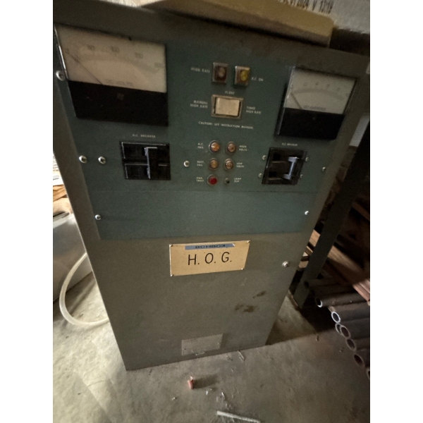  30 uninterruptible power supply batteries with charger