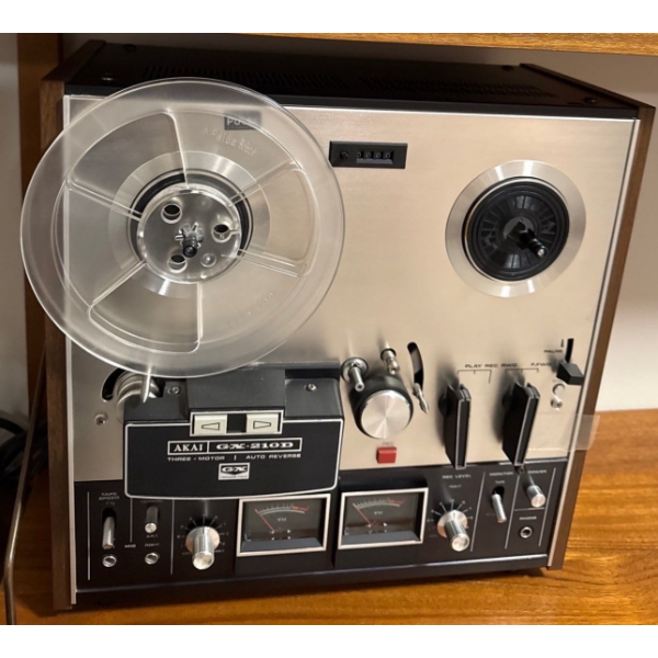AKAI Three Motor Model No. GX-210D Tape Recorder 