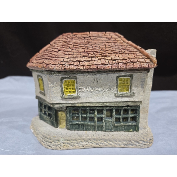 Hand Carving 'The Old Curiosity Shop' By David Winter 