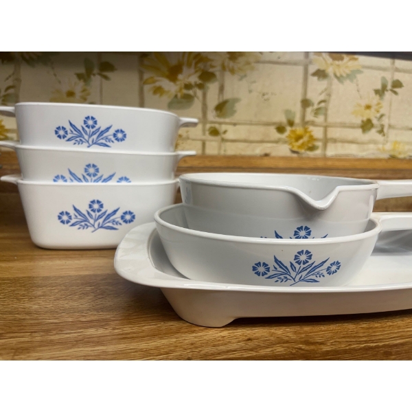 Variety Of Blue Flowered Vintage Corning Ware. Pyrex Measuring Cups. Clear Casserole Dish